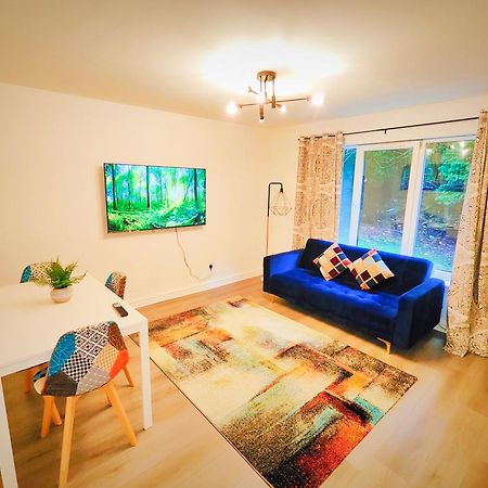 La Casita, Quarry - 2 Bedroom Entire Apartment With Free Parking กลาสโกว์ ภายนอก รูปภาพ